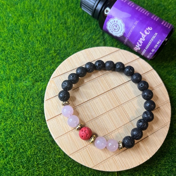 Lava Stone Rose Quartz, Agate Red Diffuser essential oil Bracelet - Picture 4 of 4